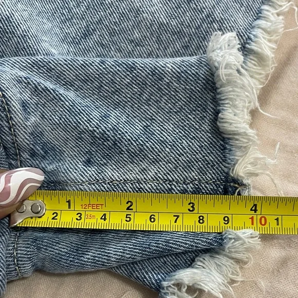 Hollister Womens Jeans Size 7 Blue Ultra High Rise Vintage Short 4" Denim - Picture 9 of 9